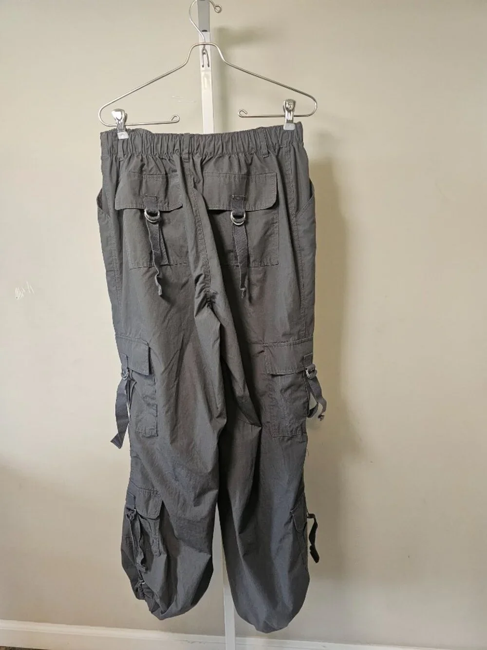 Faded Rose Parachute Caro Skater Punk Pants Gray Casual M - Picture 6 of 10
